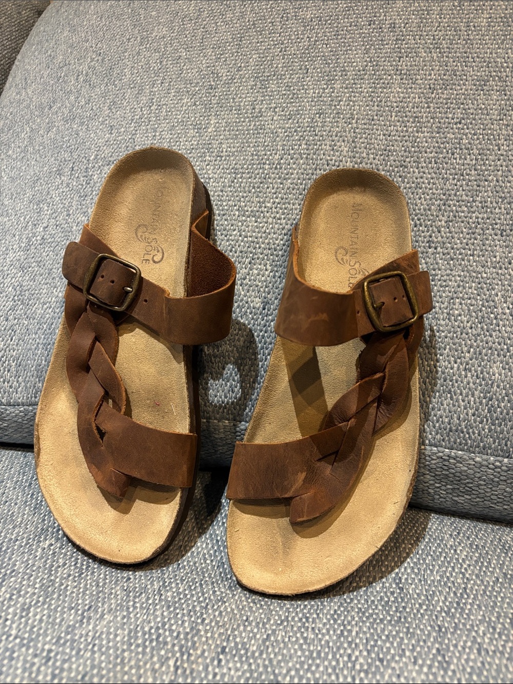 Mountain sole leather sandals! Women’s 7